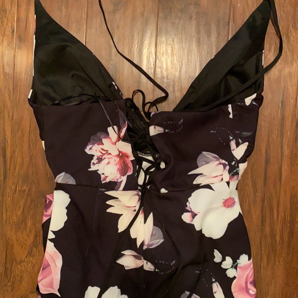 Dress - Picture 2 of 3